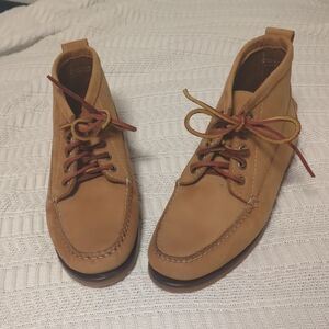 LL Bean Signature Tan Leather Chukka Boots | NWOT | Pristine Soles | Men’s 7